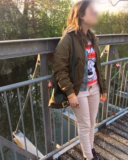 Chiara, 24