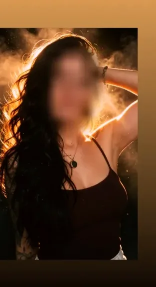 Denise, 37