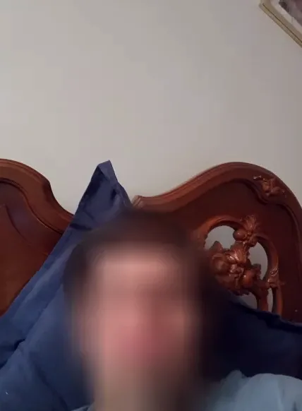 Emilia, 24