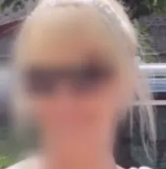 Janina, 37