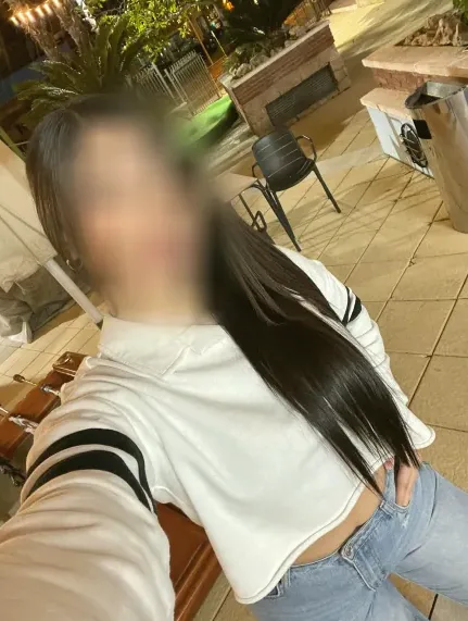 Marion, 24