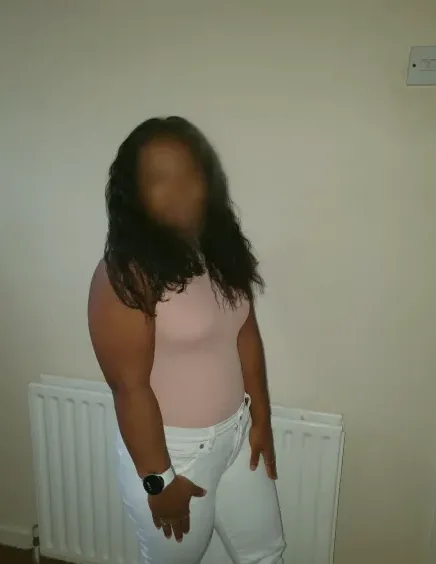 Meike, 24